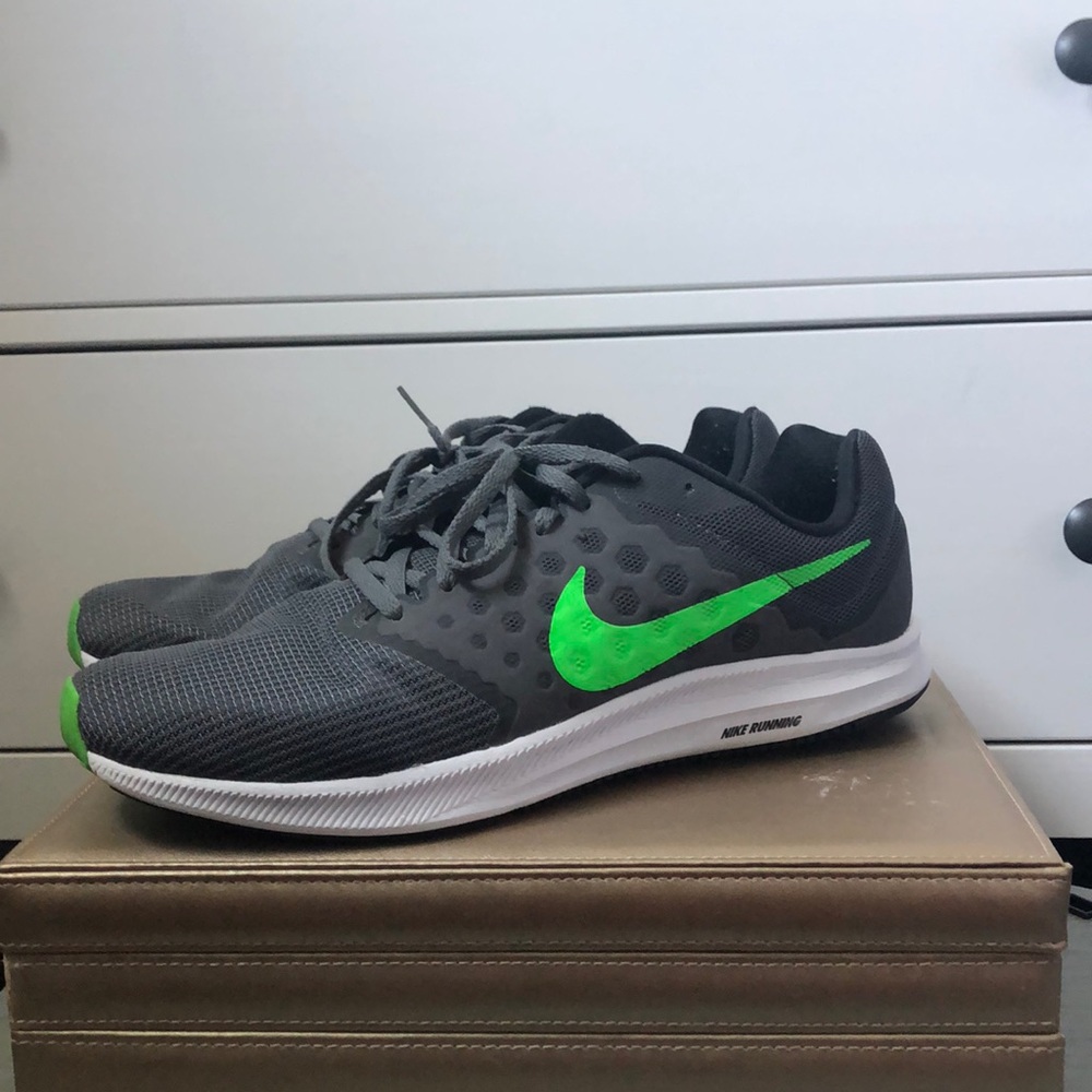 Men’s Nike Run Downshifter 7 Sneaker